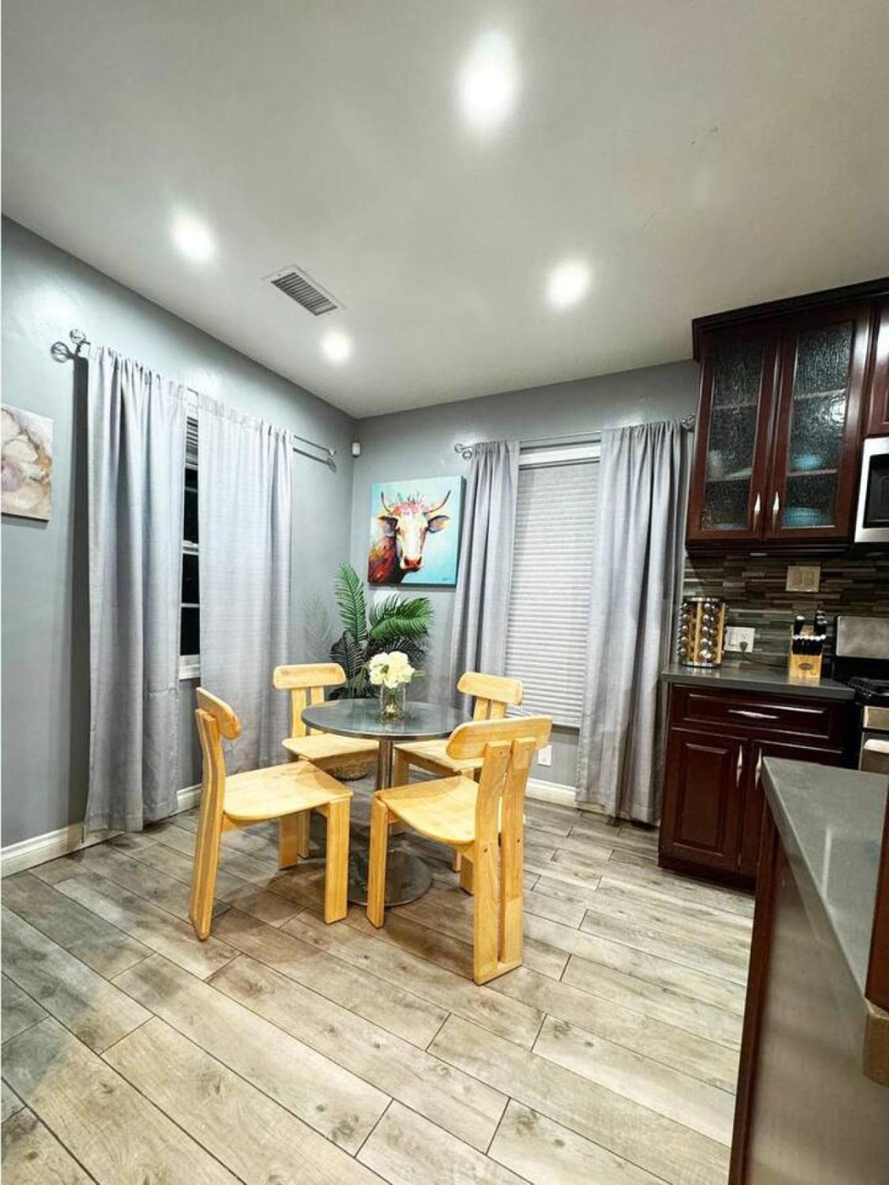 Casa de férias Charming 2br Spot Near Lax, Sofi And Forum - Mk1-lad Los Angeles